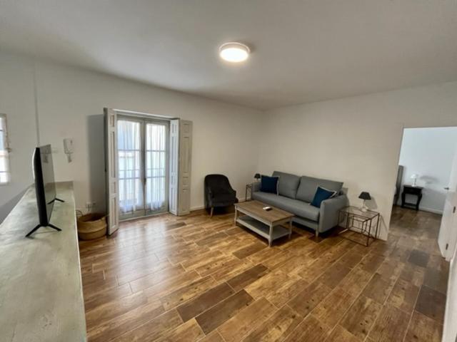 Ti2 Duplex Con Terraza Privada, 120 Metros De La Catedral *