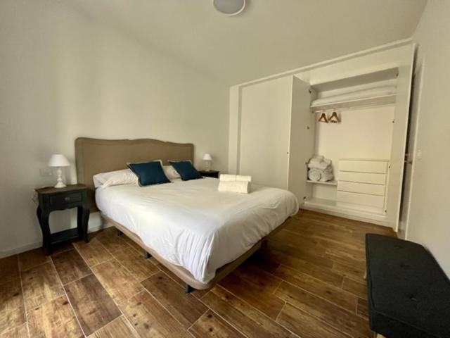 Ti2 Duplex Con Terraza Privada, 120 Metros De La Catedral *
